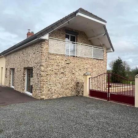 Holiday home Aux Charmes De La Campagne *