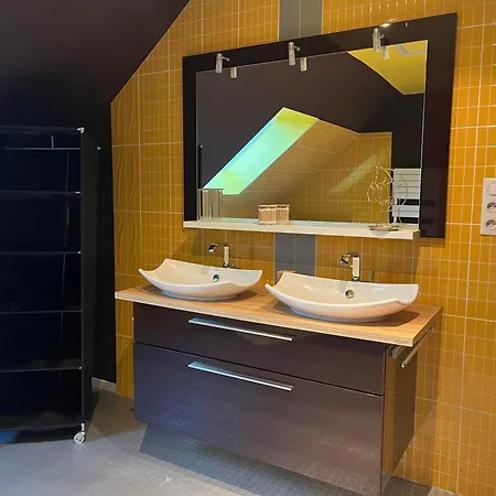 Aux Charmes De La Campagne